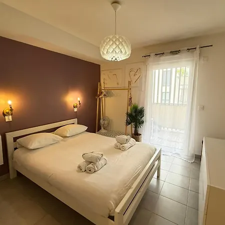 Cozy In The Heart Of * Nice